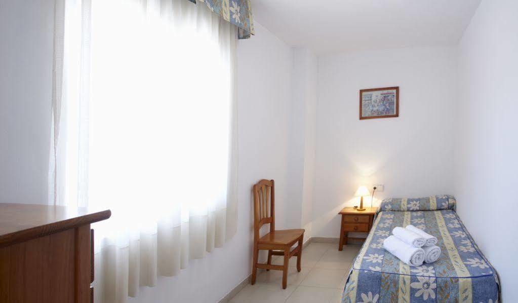 Apartamentos Intersalou Priorat Exterior photo